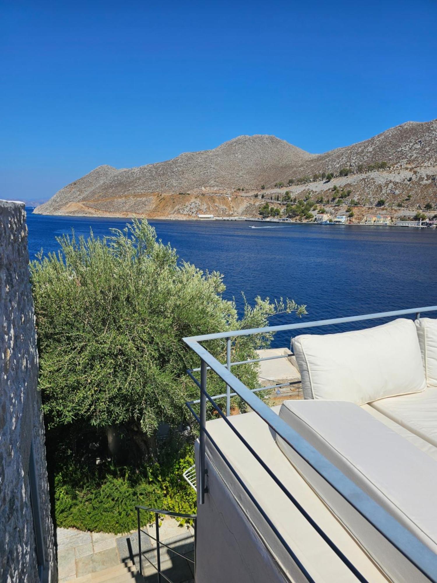 The Anchor House Bed & Breakfast Symi Exterior photo